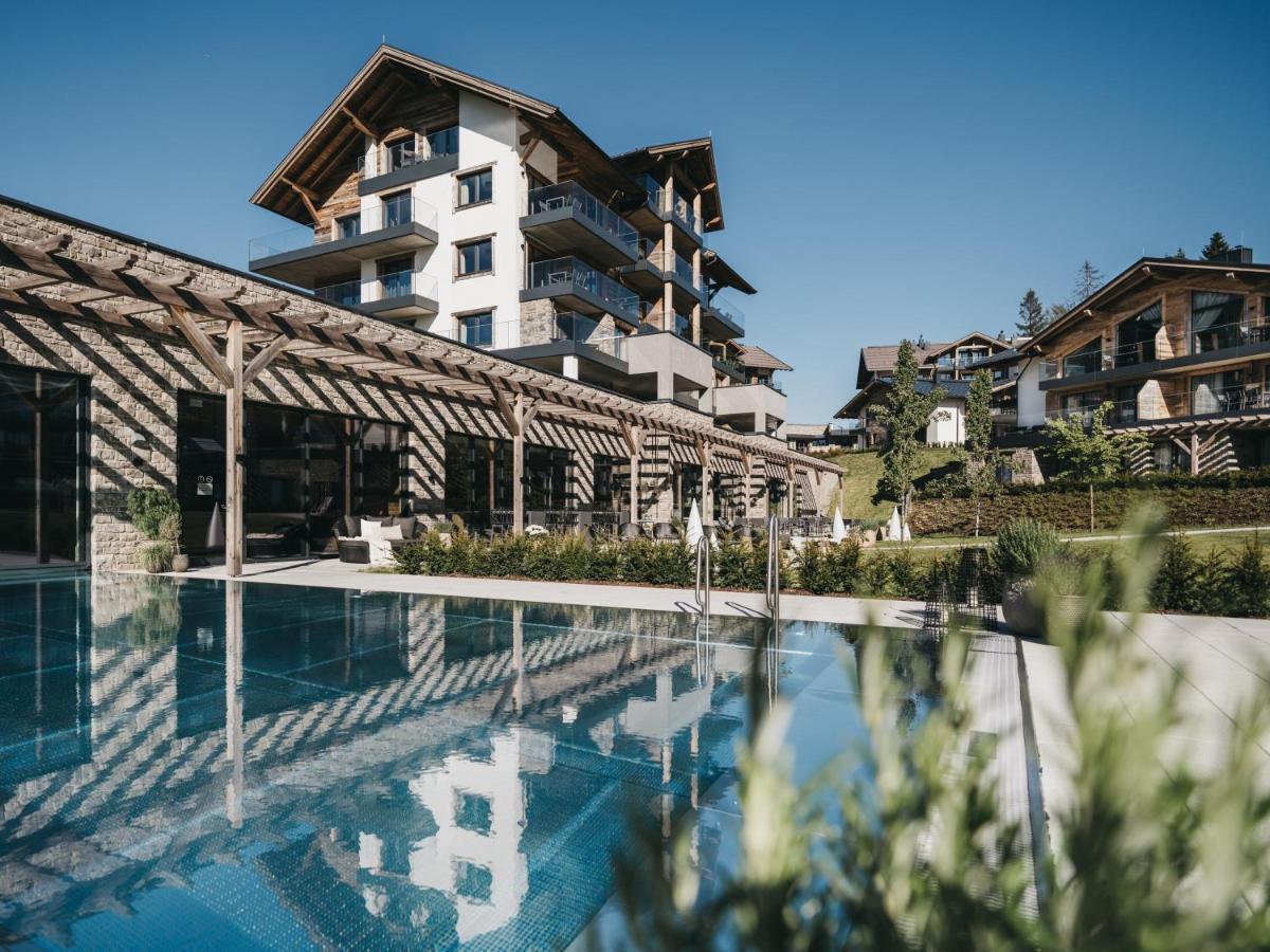VAYA Fieberbrunn fine living resort Eksteriør bilde
