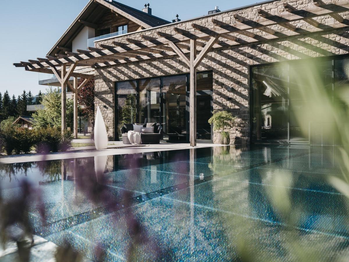 VAYA Fieberbrunn fine living resort Eksteriør bilde
